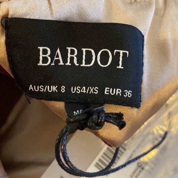 Bardot Dahlia Floral Lace Purple V Neck Asymmetrical High Lo Dress Size 4 NWT - Picture 10 of 10